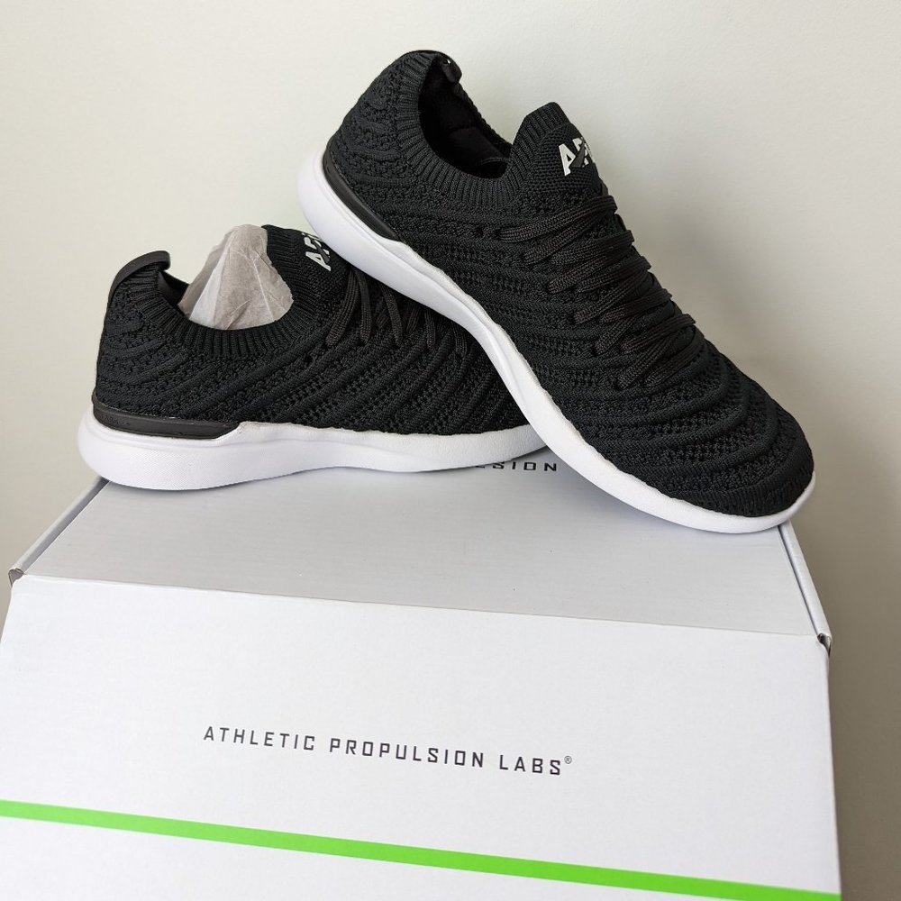 APL Techloom Wave Sneakers